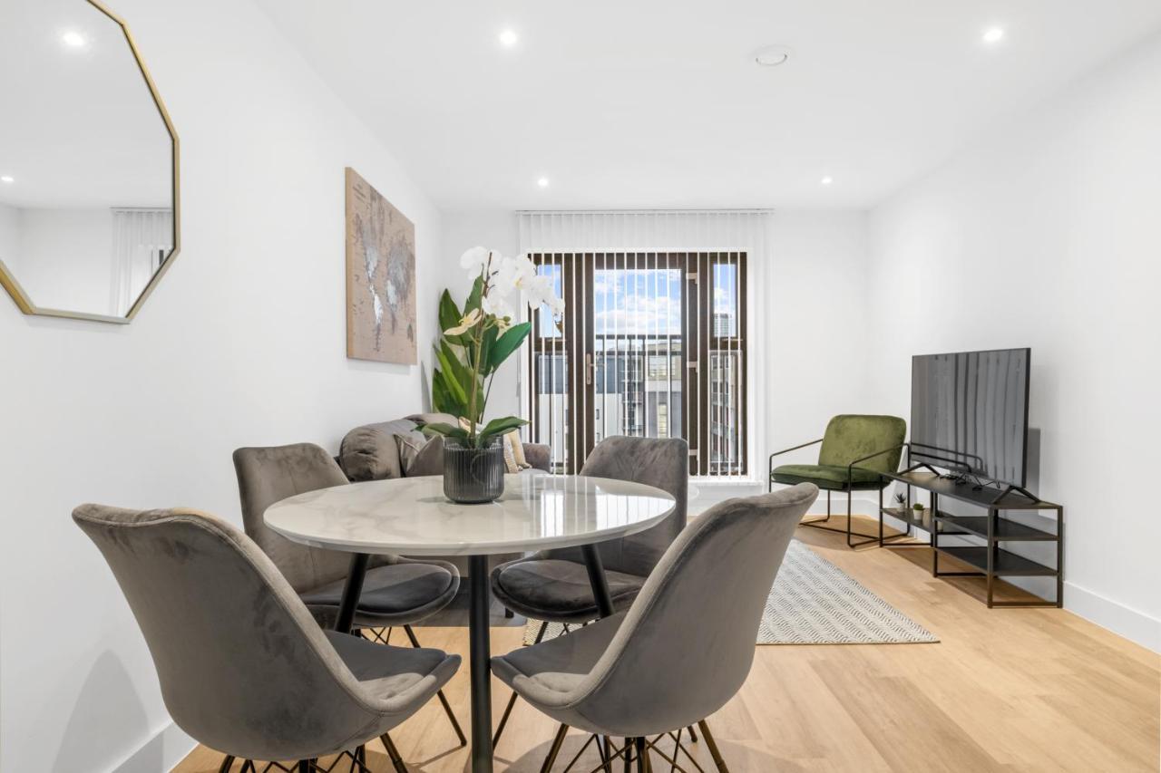 Exoticstay Apartments- 5* Elegant Luxury Centrally Located 2-Bedroom Apt Birmingham Exterior photo